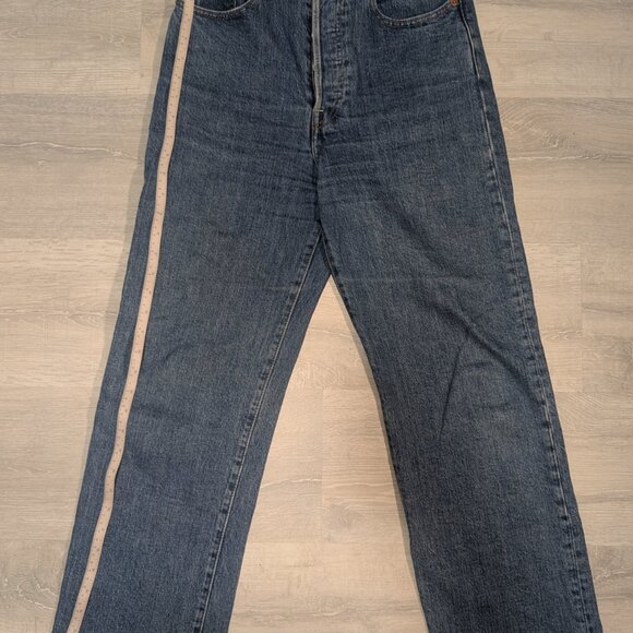 Levi's High Waist Ribcage Straight Jeans - Picture 12 of 13